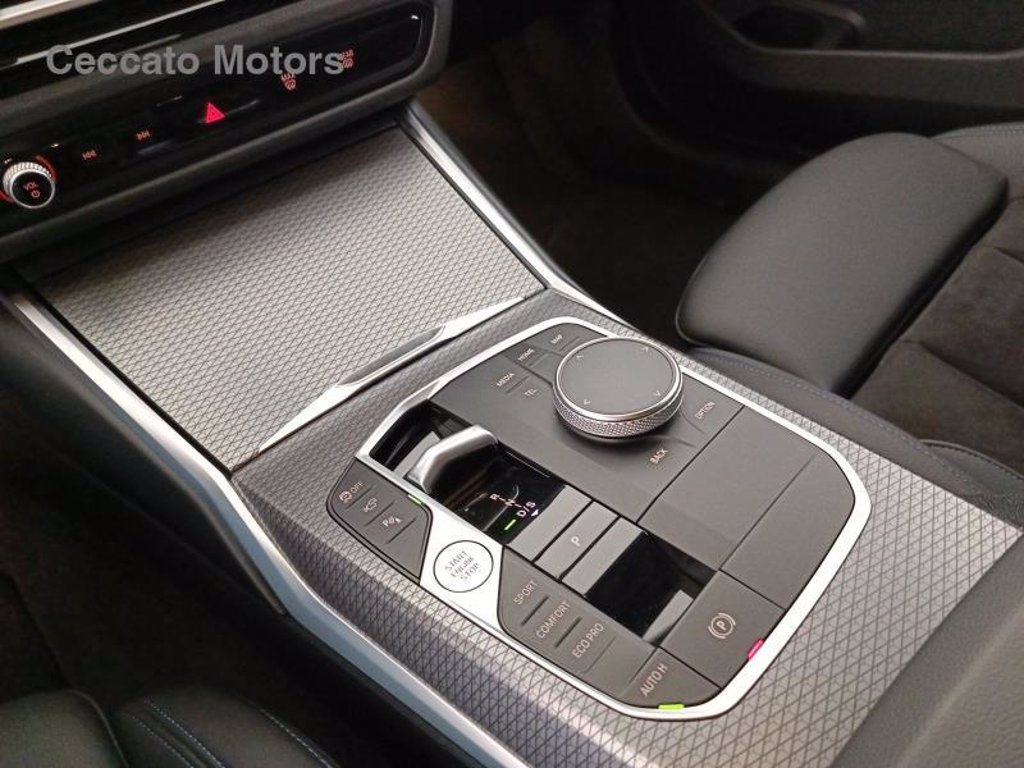 BMW M340d touring mhev 48v xdrive auto