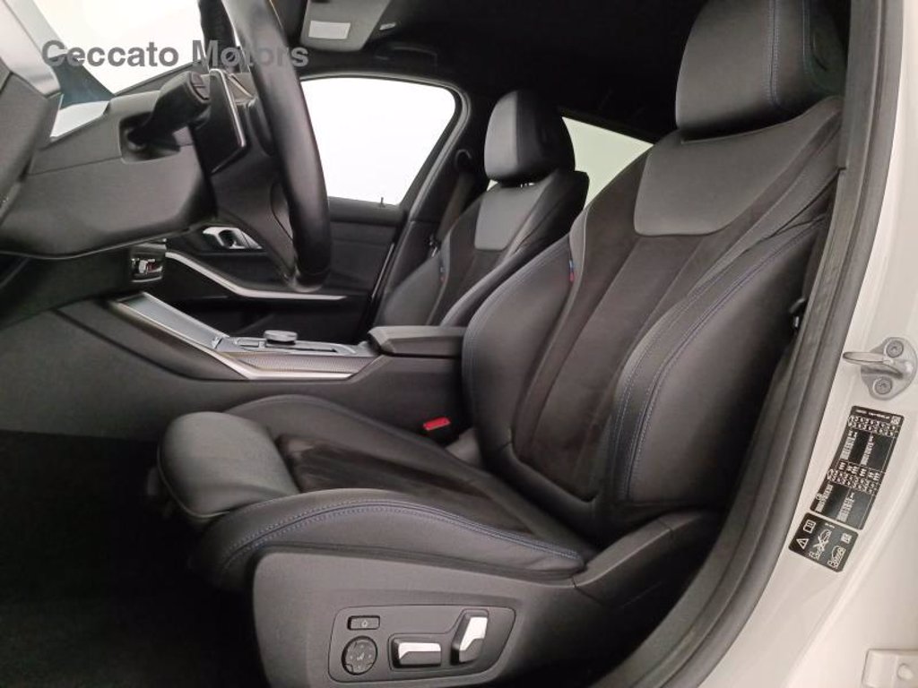 BMW M340d touring mhev 48v xdrive auto