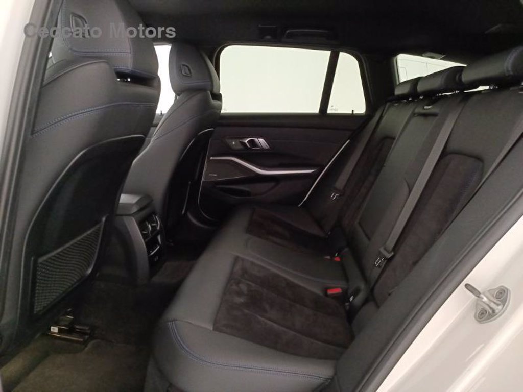 BMW M340d touring mhev 48v xdrive auto