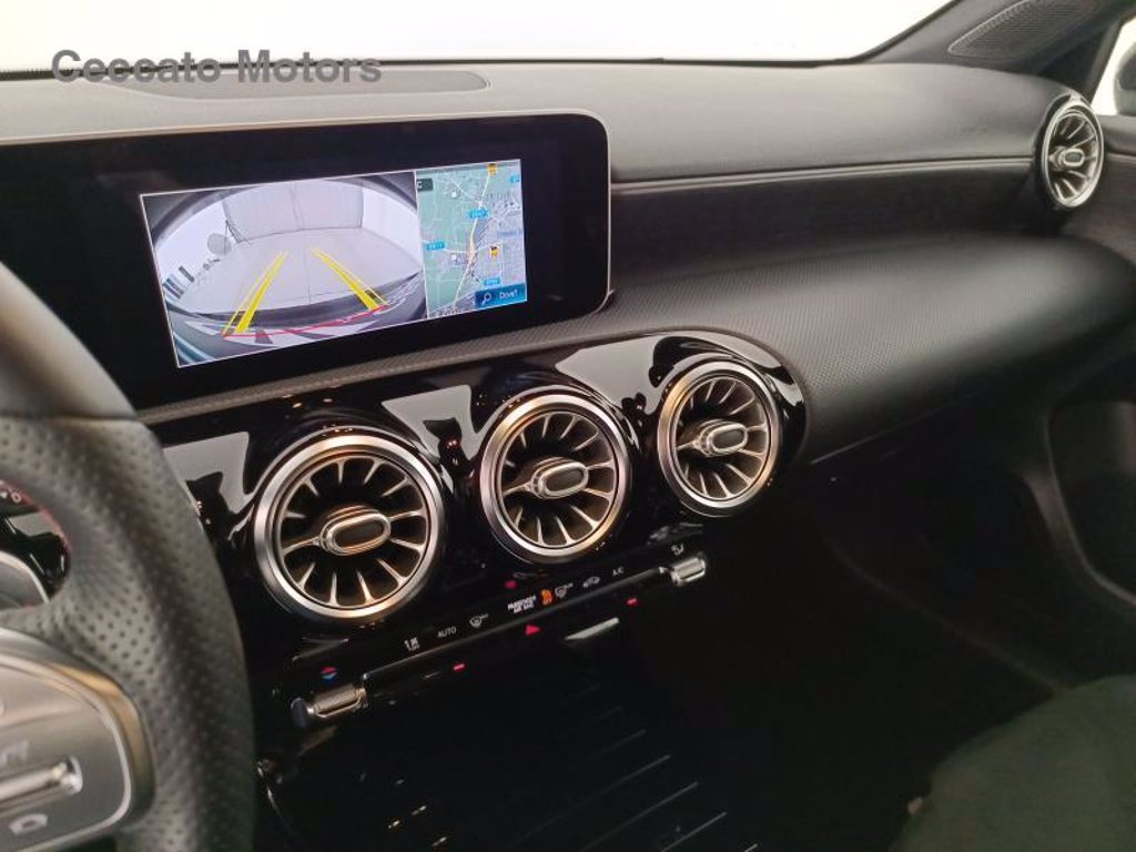 MERCEDES A 220 premium auto