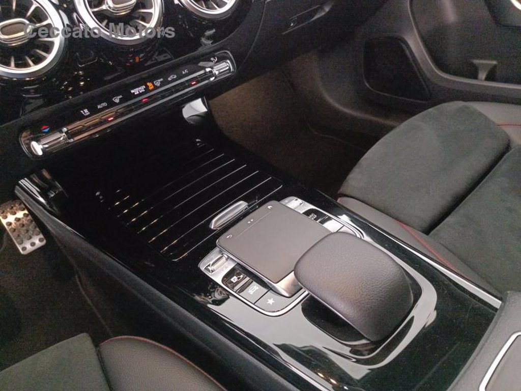 MERCEDES A 220 premium auto