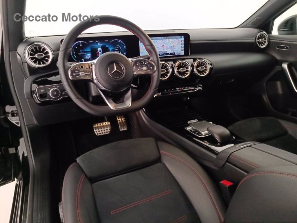 MERCEDES A 220 premium auto