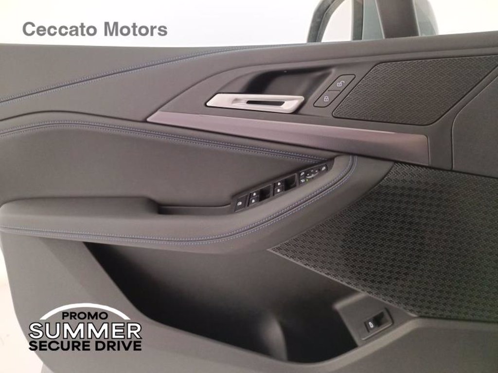 BMW 220i active tourer mhev 48v msport auto