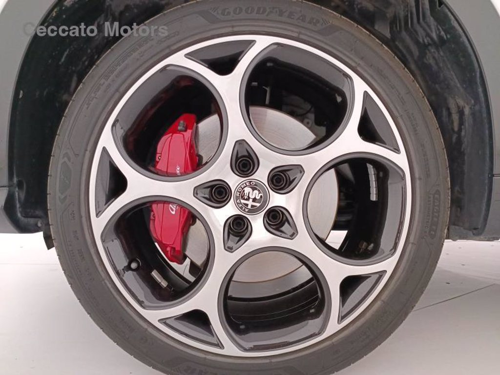 ALFA ROMEO Tonale 1.3 phev veloce q4 280cv at6