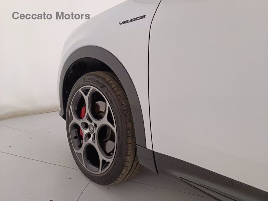 ALFA ROMEO Tonale 1.3 phev veloce q4 280cv at6
