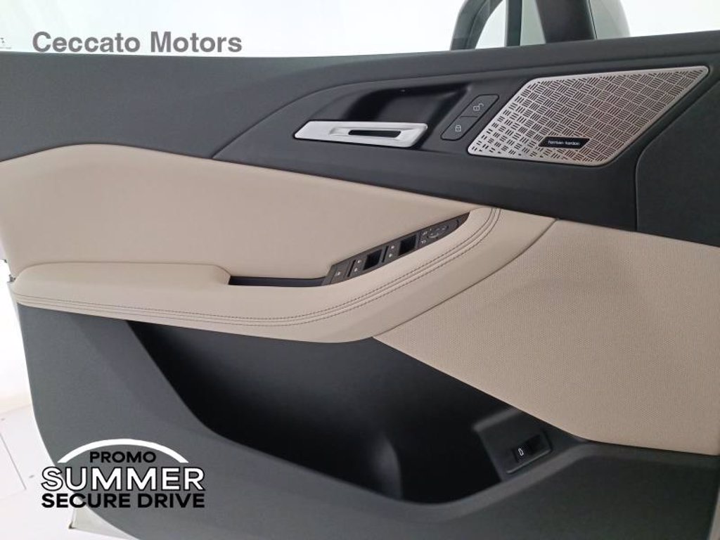 BMW 218d active tourer auto