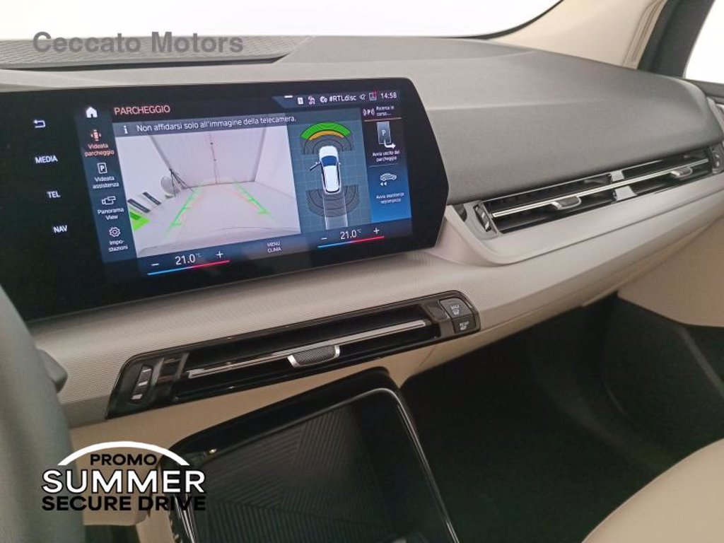 BMW 218d active tourer auto