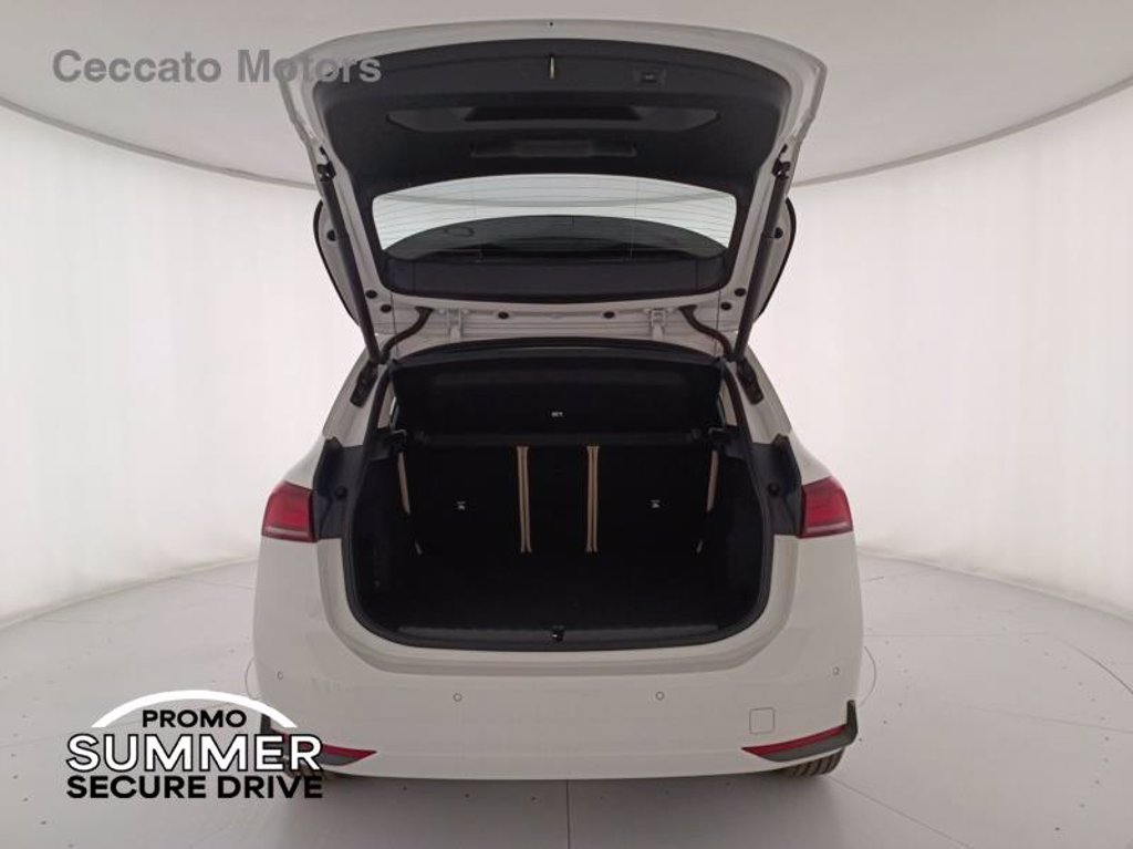 BMW 218d active tourer auto