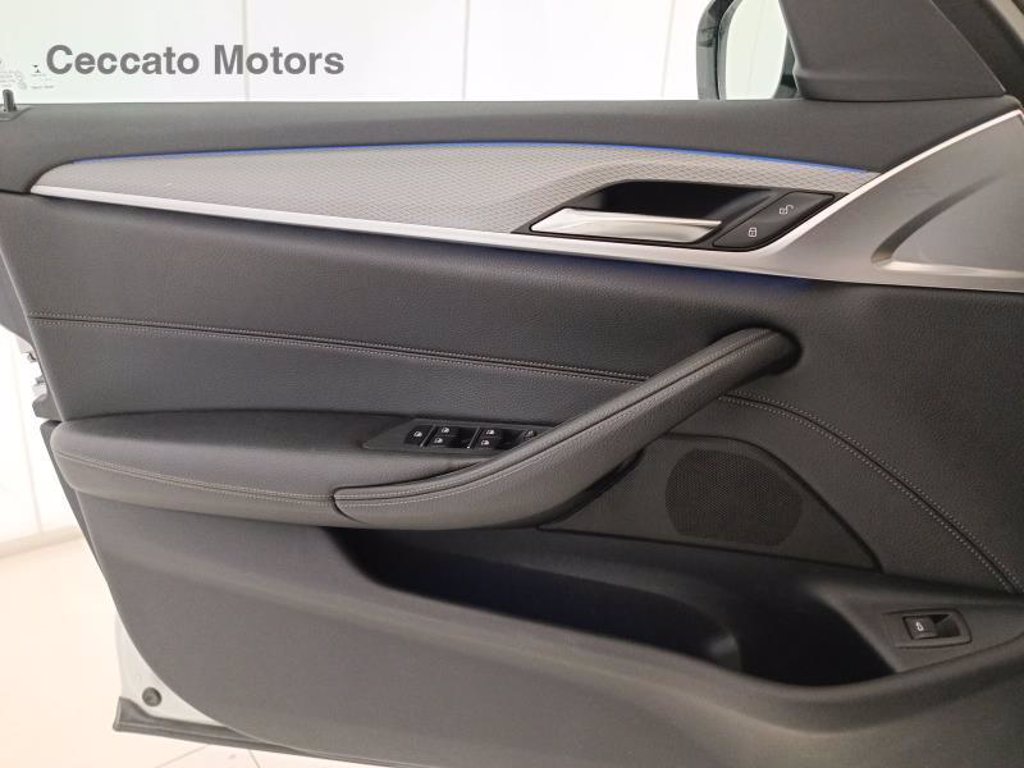 BMW 520d touring xdrive msport auto