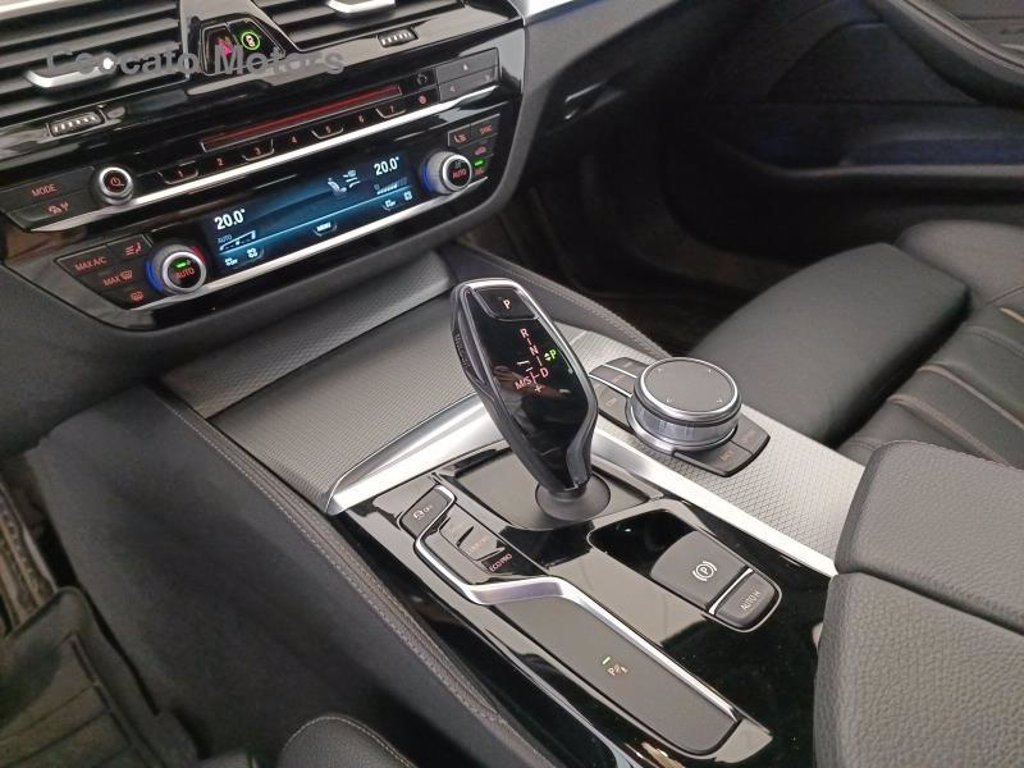 BMW 520d touring xdrive msport auto