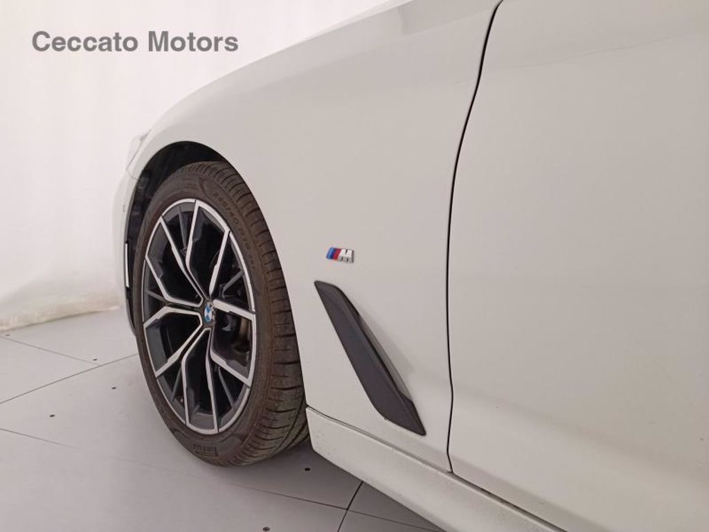BMW 520d mhev 48v msport auto