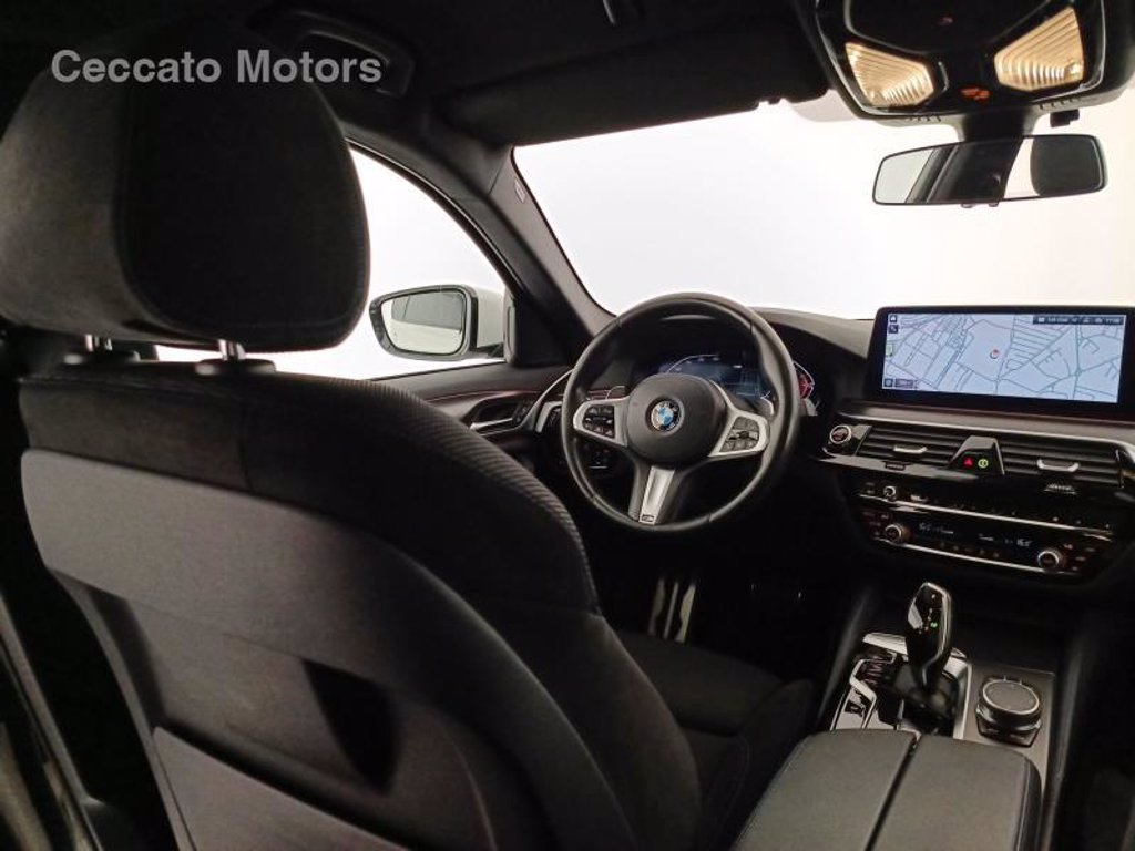 BMW 520d mhev 48v msport auto