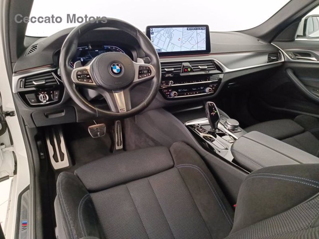 BMW 520d mhev 48v msport auto