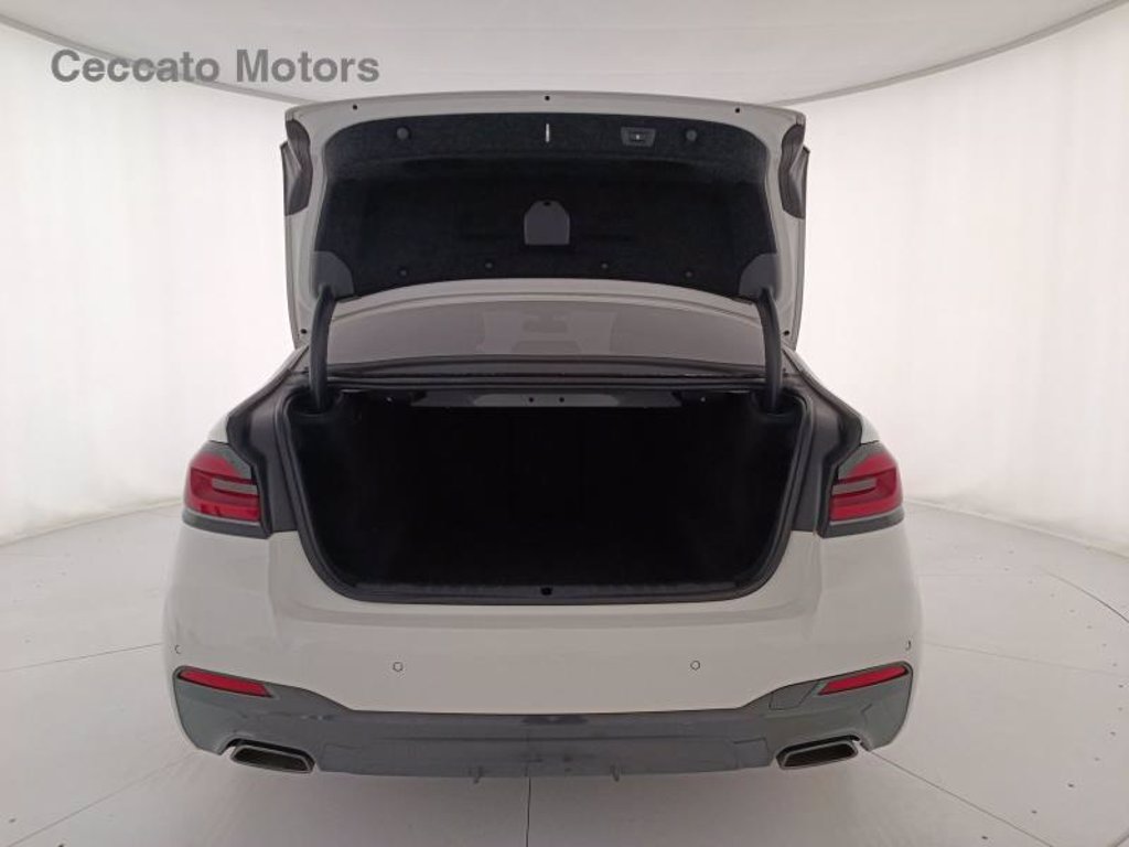 BMW 520d mhev 48v msport auto