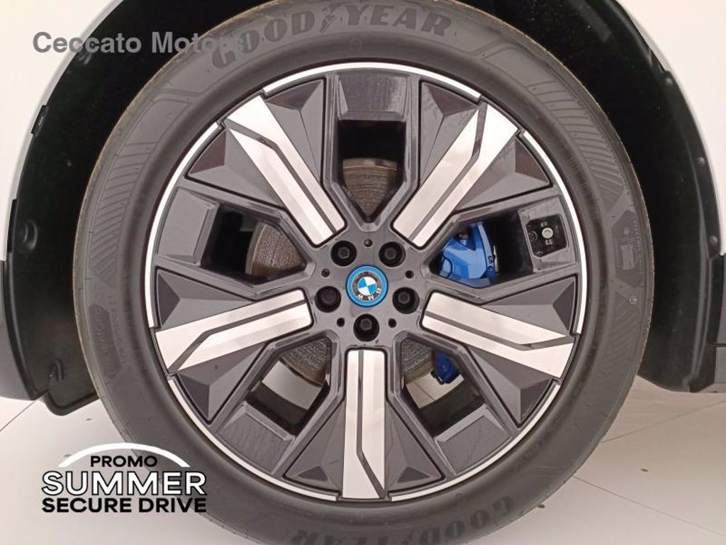 BMW Ix xdrive50 pacchetto sportivo
