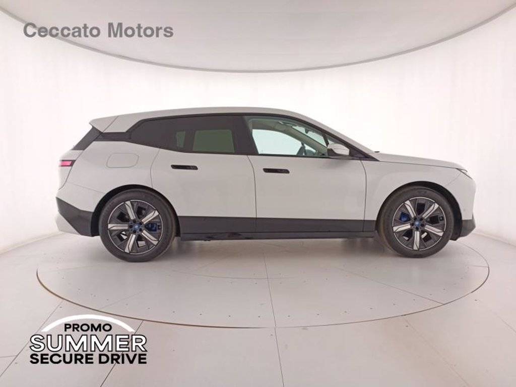 BMW Ix xdrive50 pacchetto sportivo