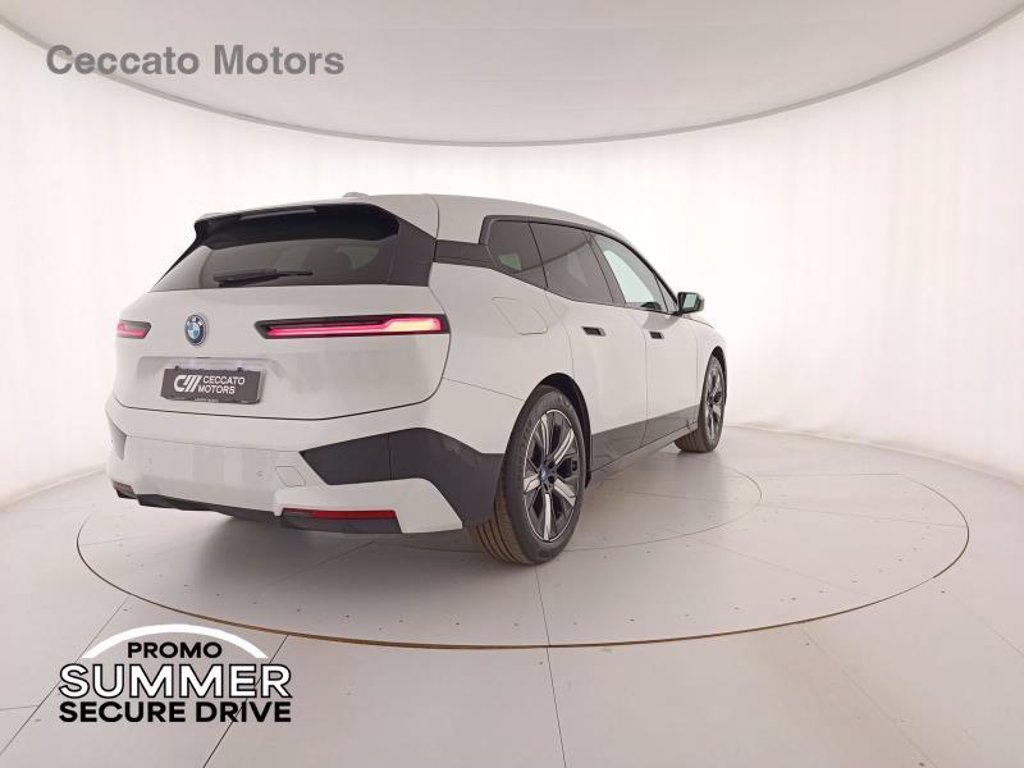 BMW Ix xdrive50 pacchetto sportivo