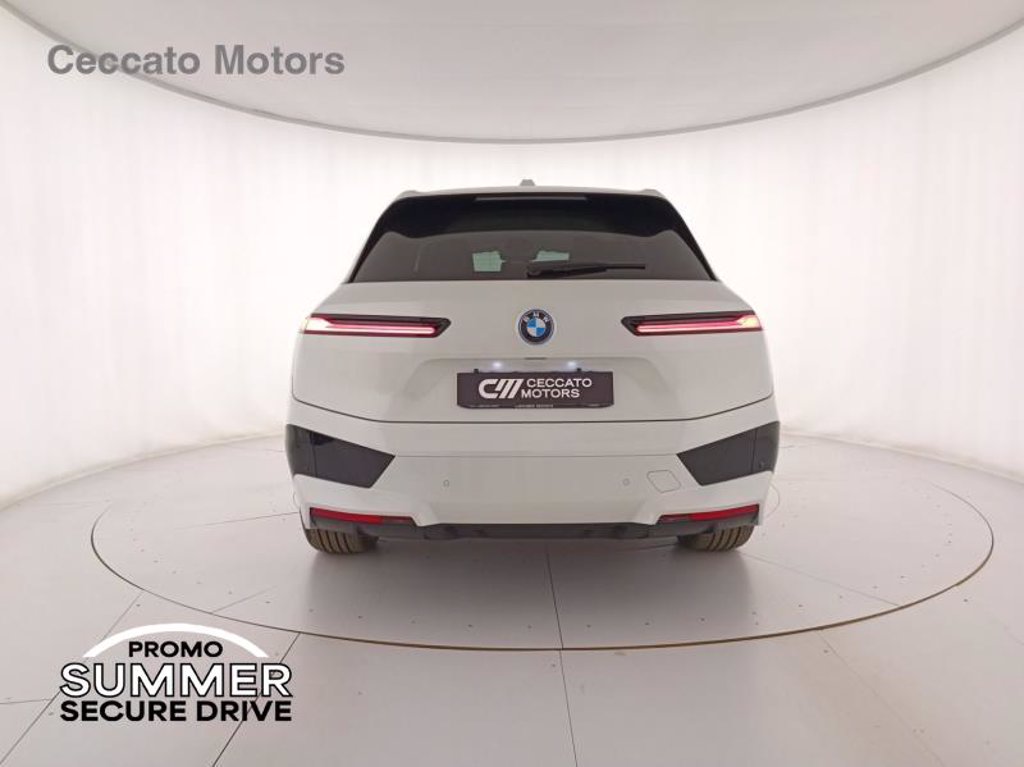 BMW Ix xdrive50 pacchetto sportivo