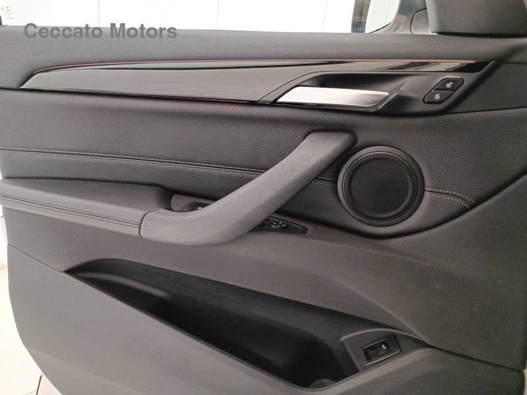 BMW X1 sdrive18d xline auto