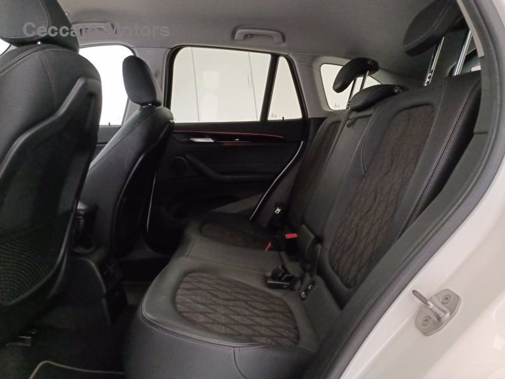 BMW X1 sdrive18d xline auto