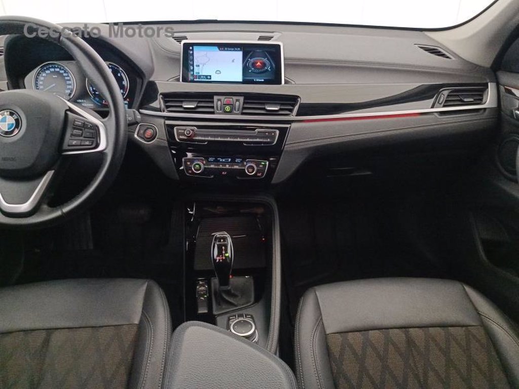 BMW X1 sdrive18d xline auto