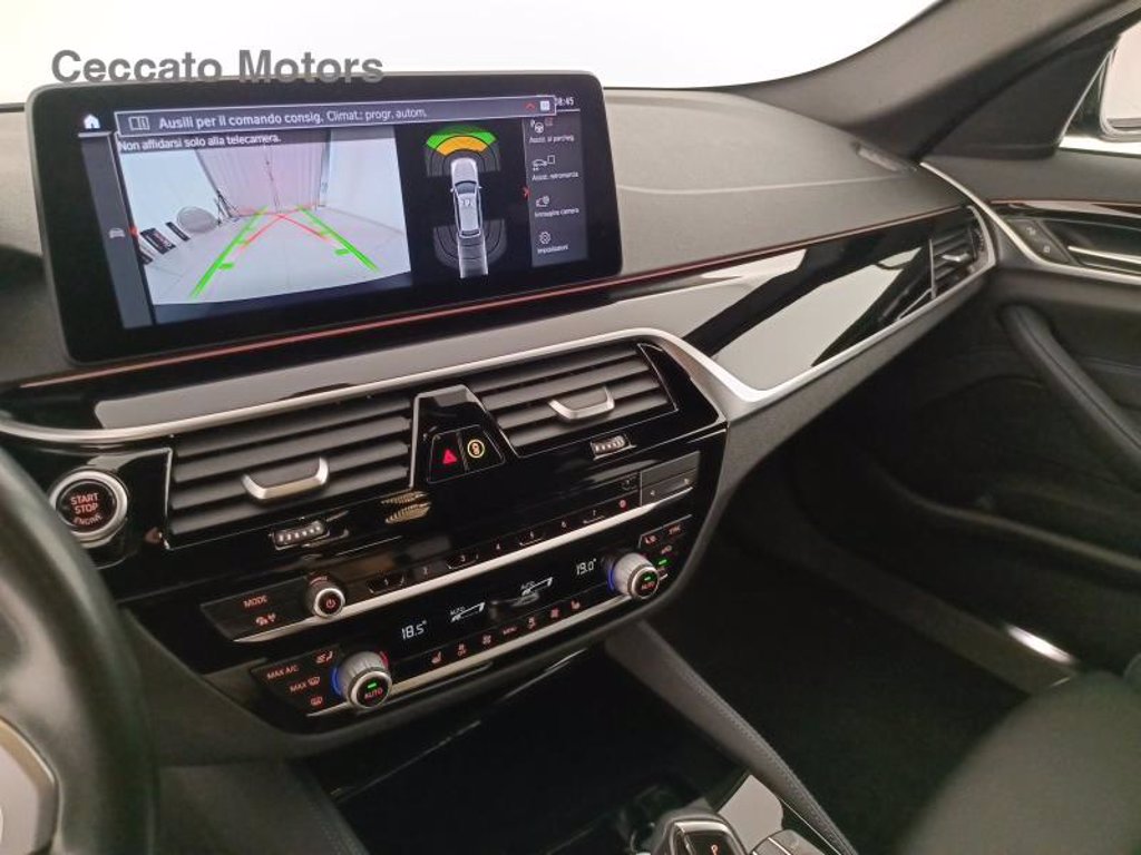 BMW 520d touring mhev 48v msport auto