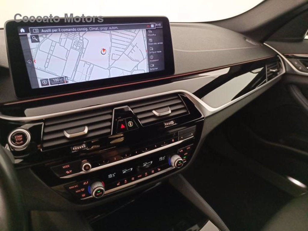 BMW 520d touring mhev 48v msport auto