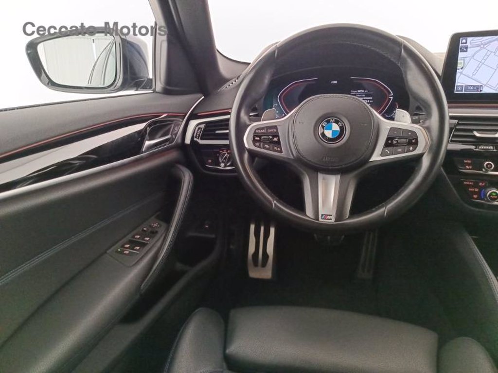 BMW 520d touring mhev 48v msport auto