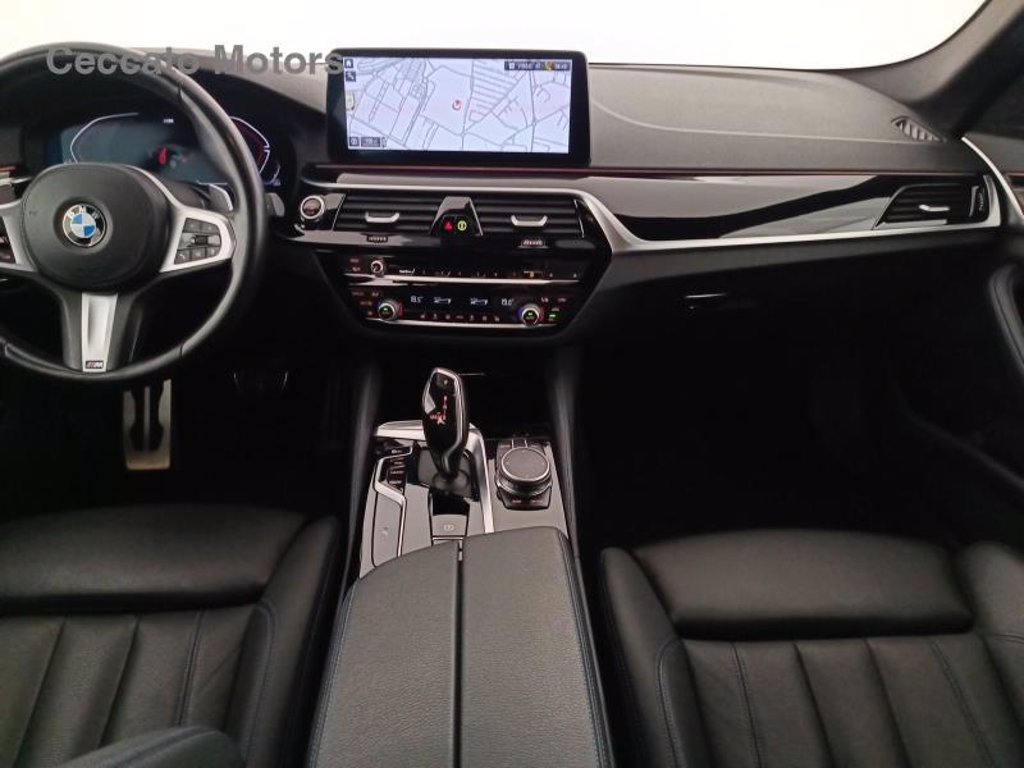 BMW 520d touring mhev 48v msport auto