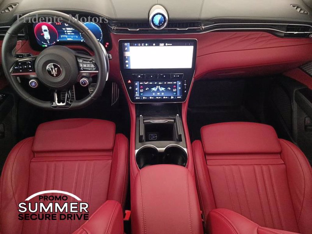 MASERATI Grecale 2.0 mhev modena 330cv auto