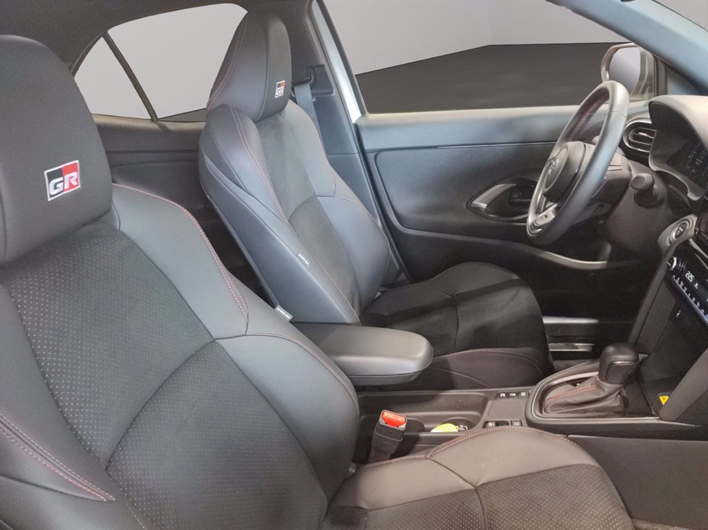 TOYOTA Yaris cross 1.5h gr sport fwd 130cv e-cvt