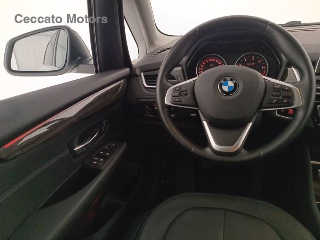 BMW 216d active tourer luxury