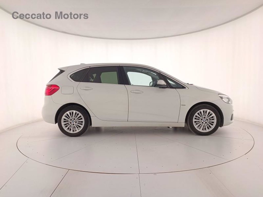BMW 216d active tourer luxury