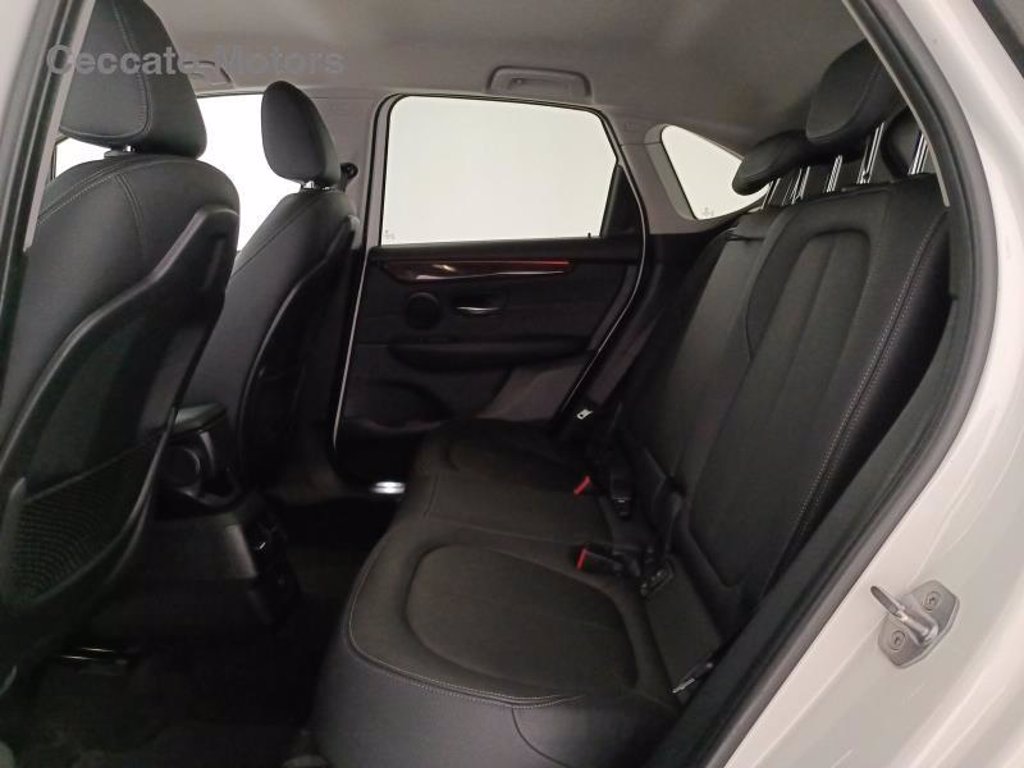 BMW 216d active tourer luxury