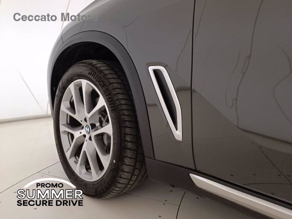 BMW X5 xdrive30d mhev 48v xline auto