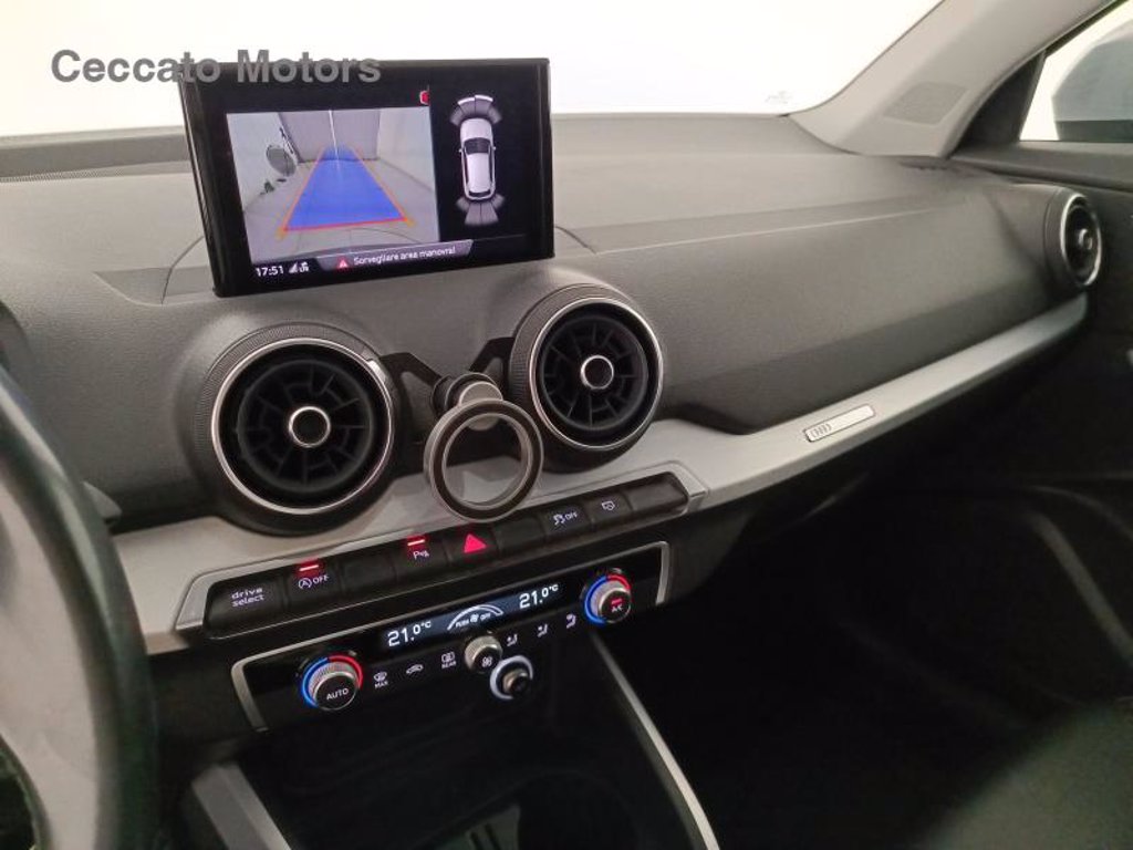 AUDI Q2 30 1.6 tdi business s-tronic my19
