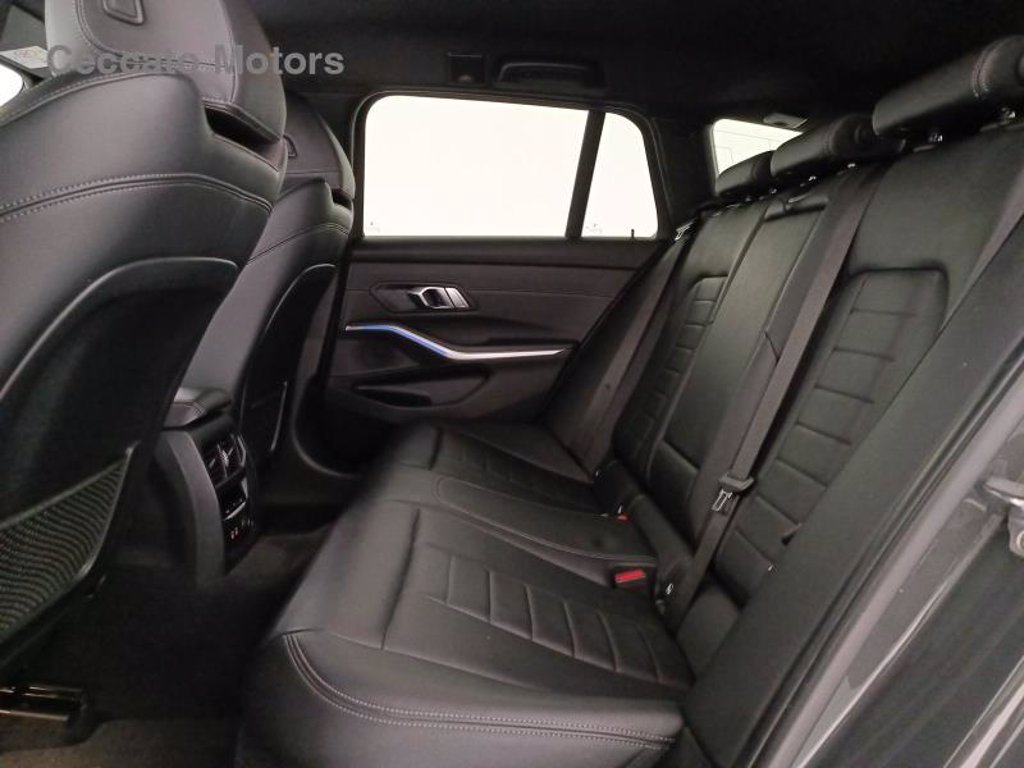 BMW 320d touring xdrive msport auto