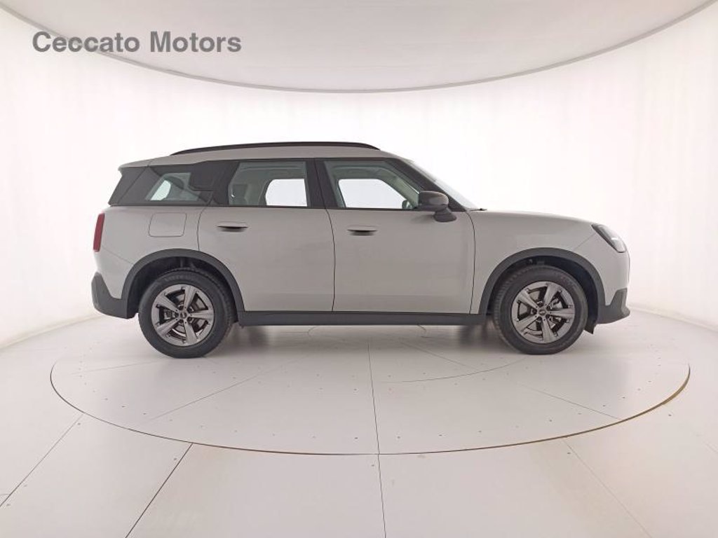 MINI Mini countryman 2.0 48v d essential auto