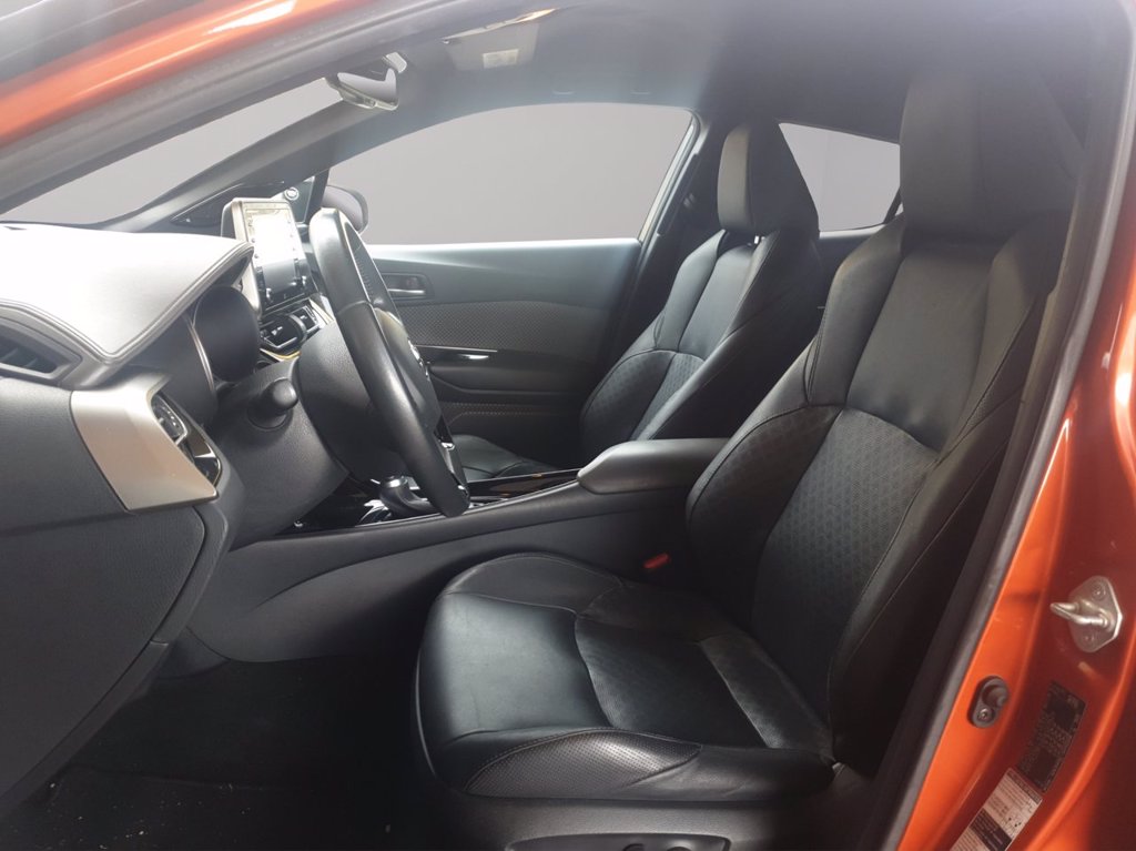 TOYOTA C-hr 2.0h premiere e-cvt