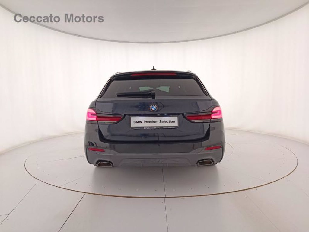 BMW 520d touring mhev 48v xdrive msport auto