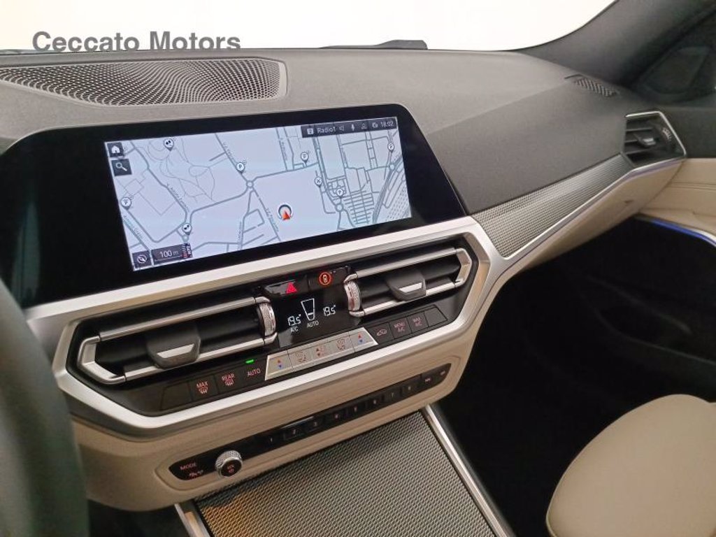 BMW 330d mhev 48v xdrive msport auto