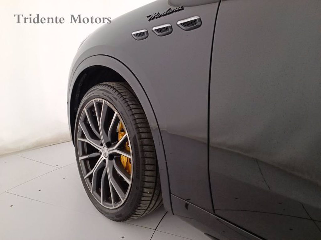 MASERATI Grecale 2.0 mhev modena 330cv auto