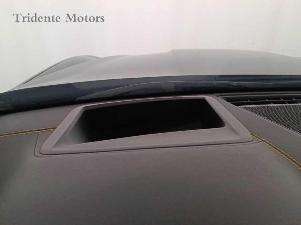 MASERATI Grecale 2.0 mhev modena 330cv auto