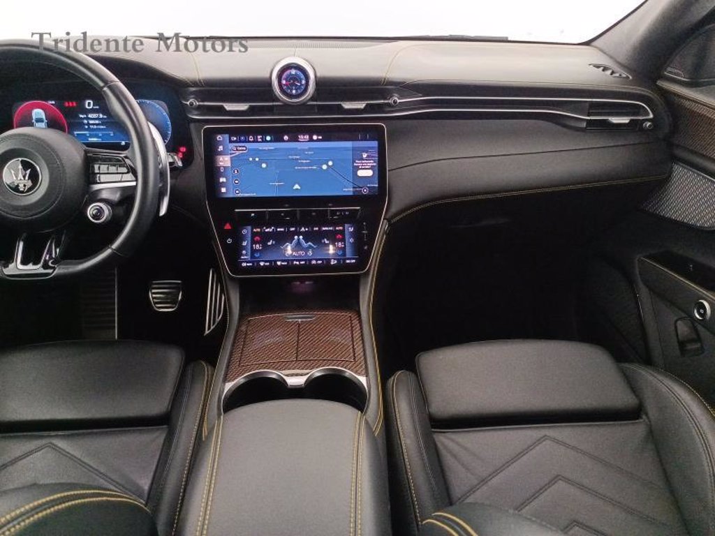 MASERATI Grecale 2.0 mhev modena 330cv auto