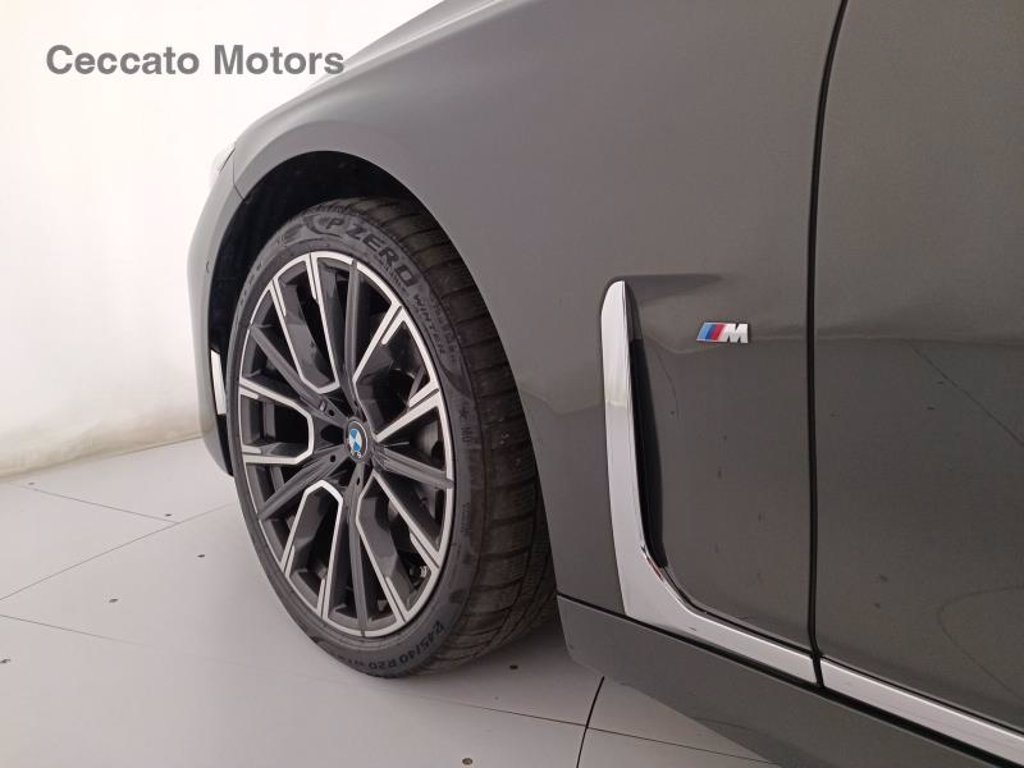 BMW 740d mhev 48v msport xdrive auto