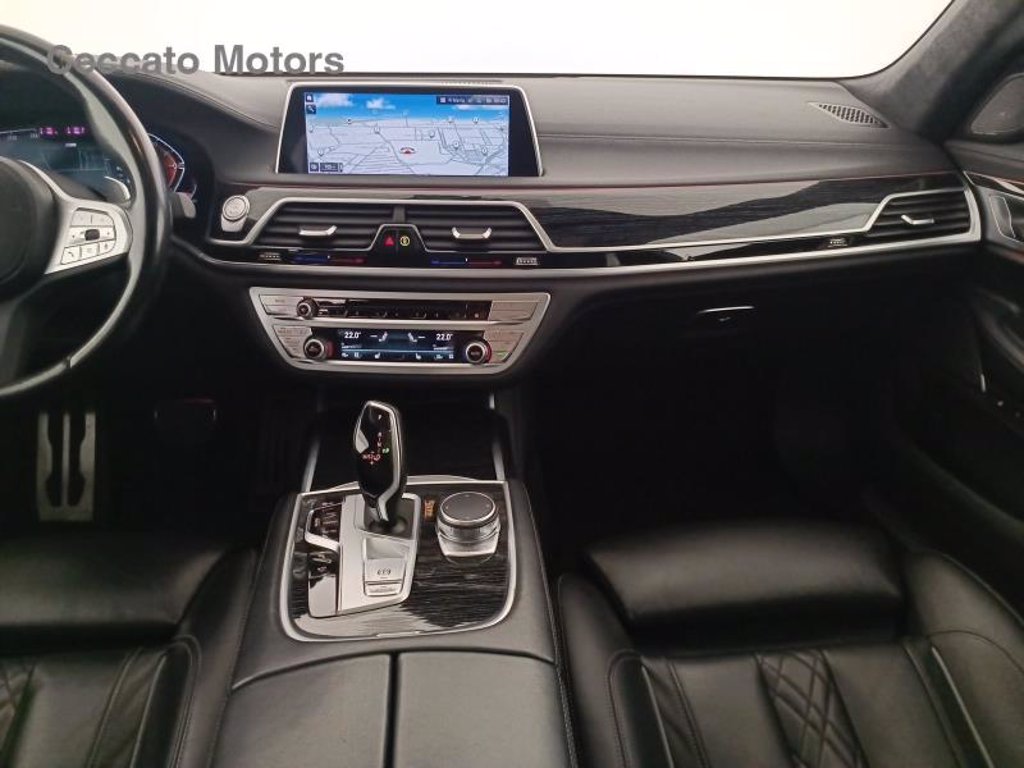 BMW 740d mhev 48v msport xdrive auto