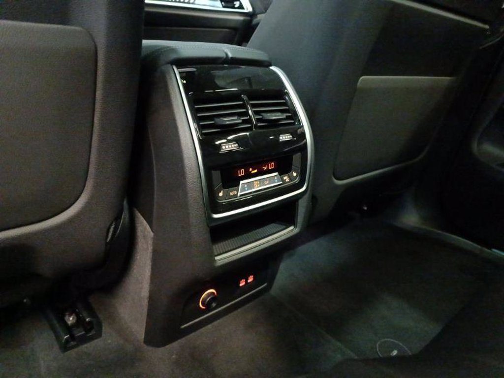 BMW X7 xdrive 40d 48v msport pro auto 7p.ti
