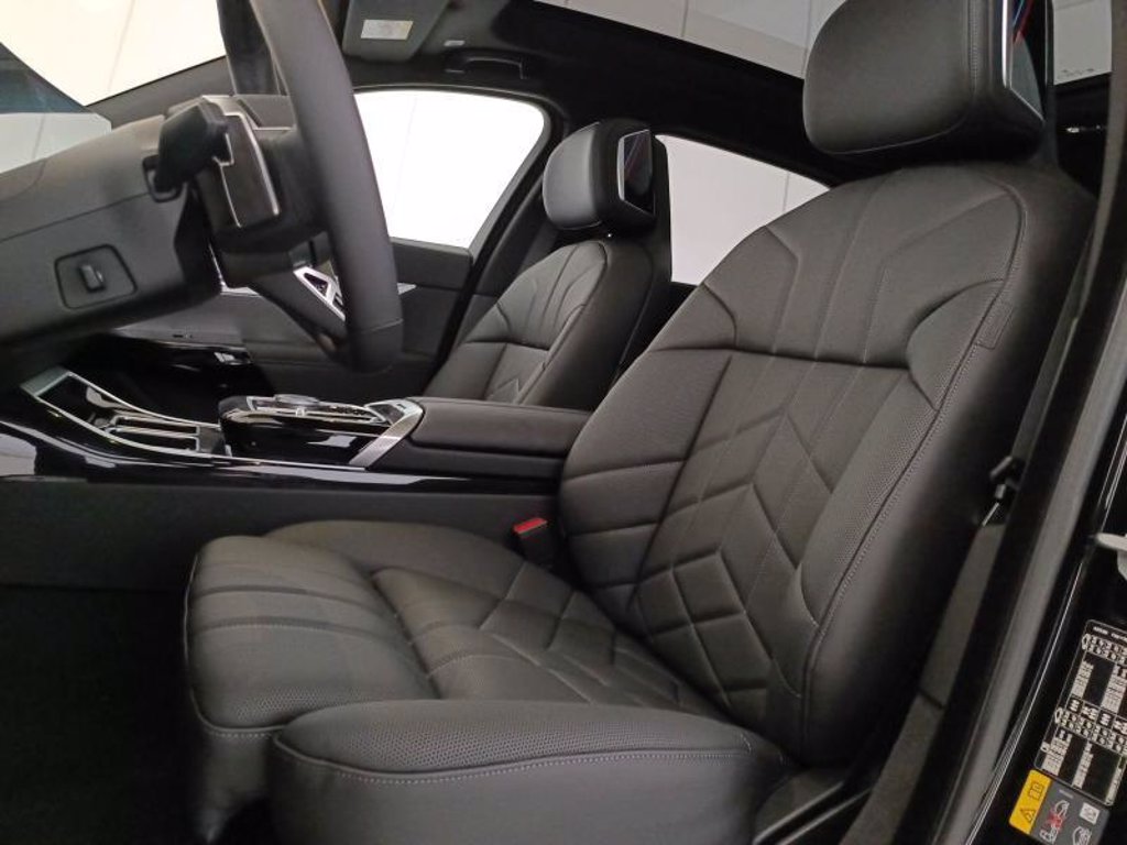 BMW I7 xdrive60 msport