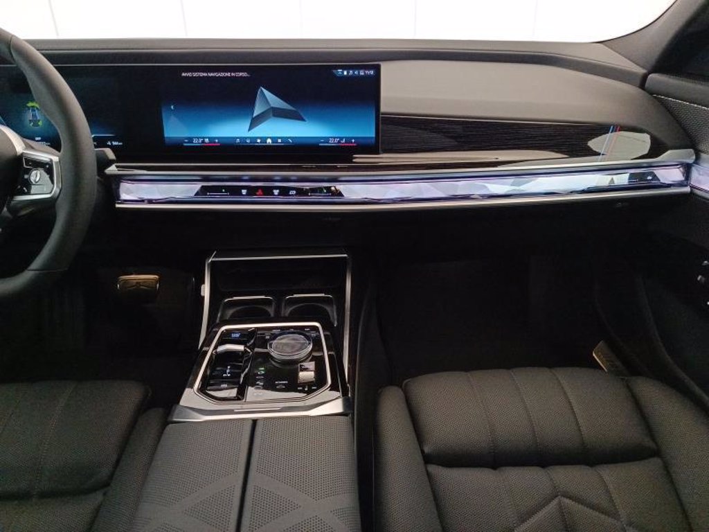 BMW I7 xdrive60 msport