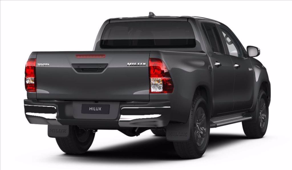 TOYOTA Hilux 2.4 d-4d double cab Lounge auto